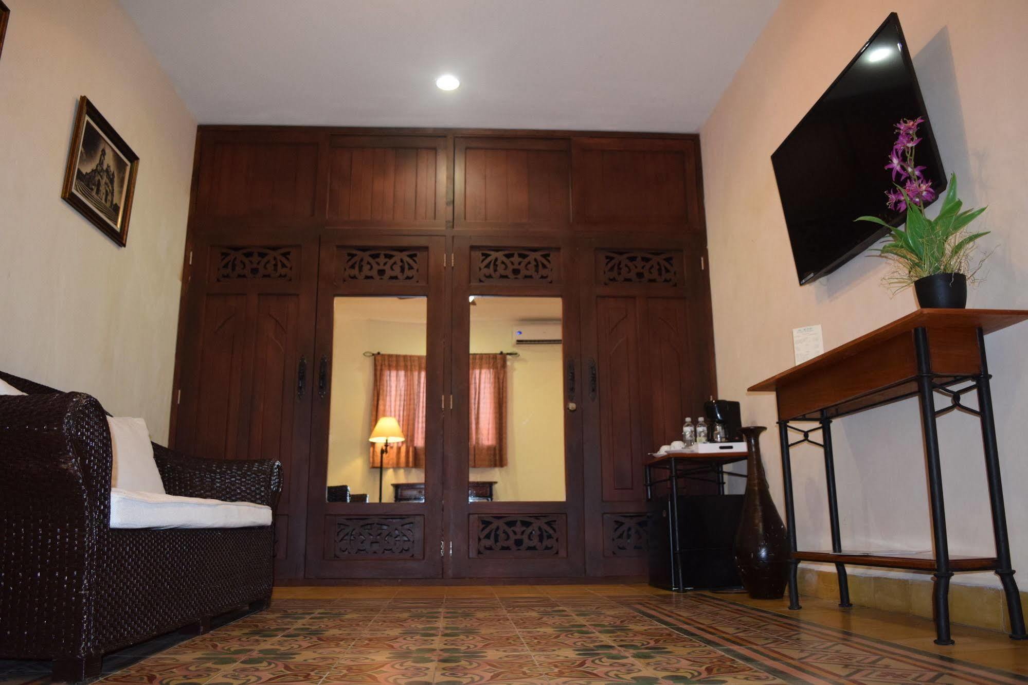 Hotel Dario Granada Eksteriør bilde