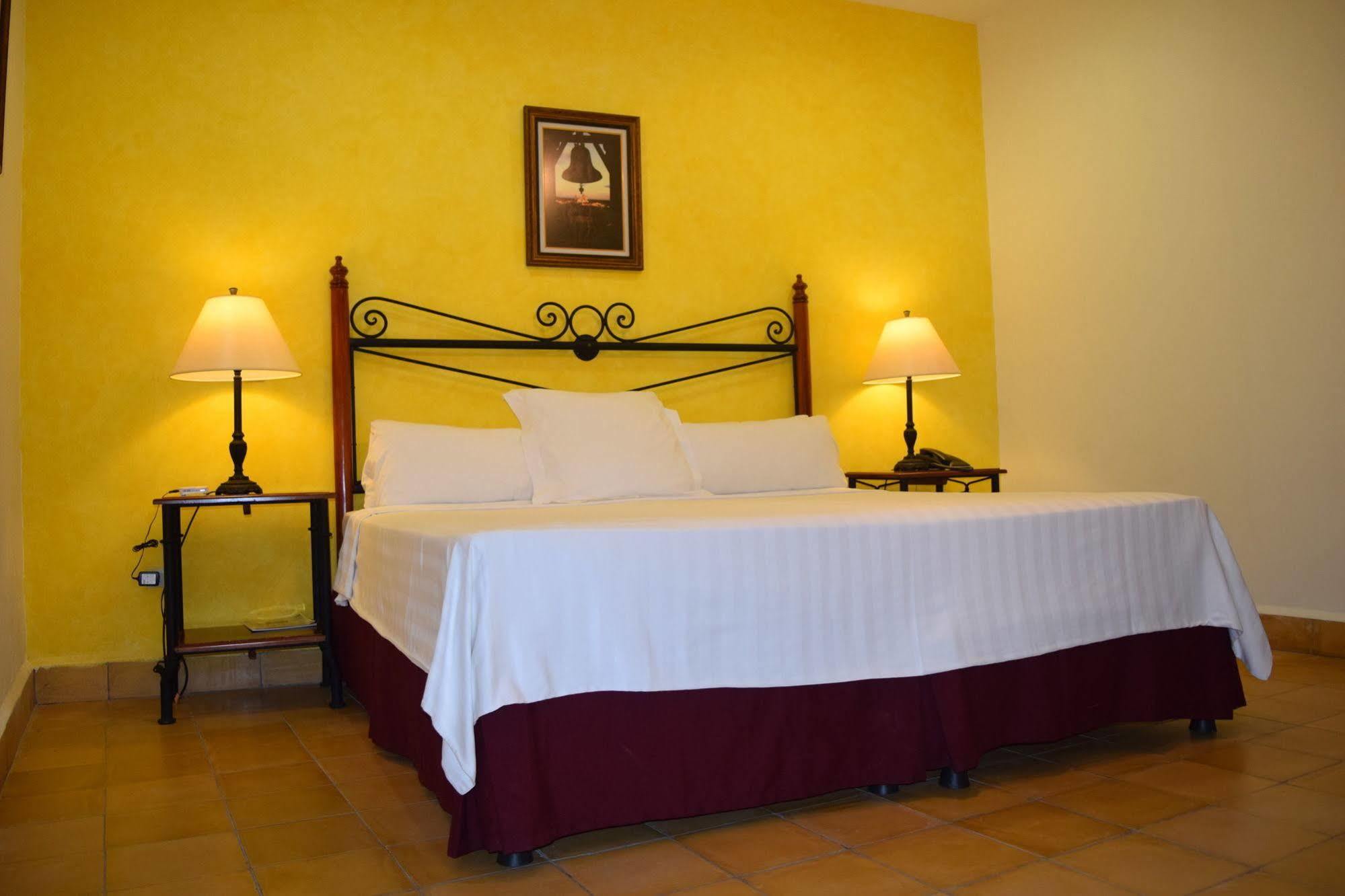 Hotel Dario Granada Eksteriør bilde